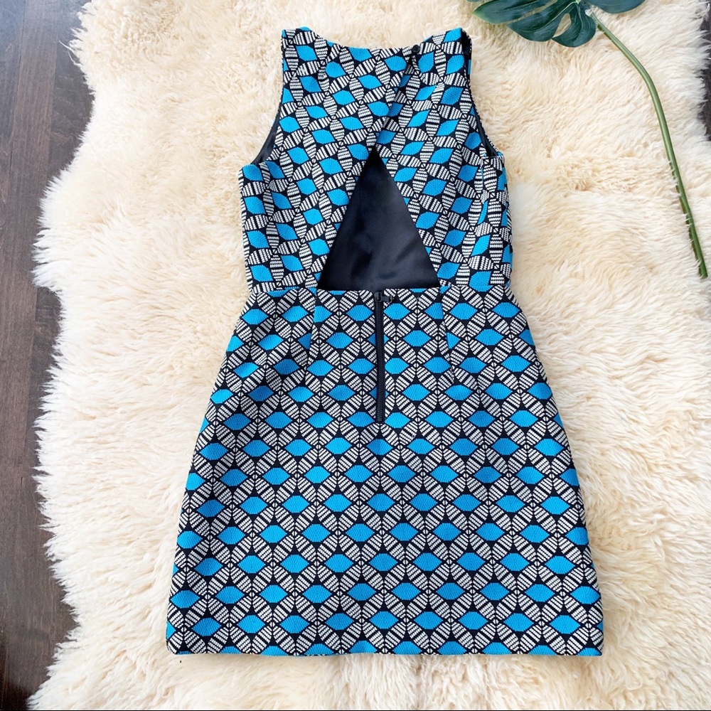 Milly Blue and Black Geometric Mini Dress - Picture 5 of 6